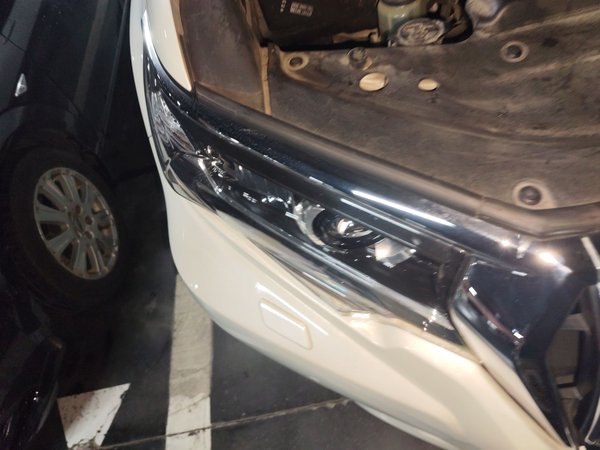 Toyota Prado 2018, 54900 км, за 57312 USD