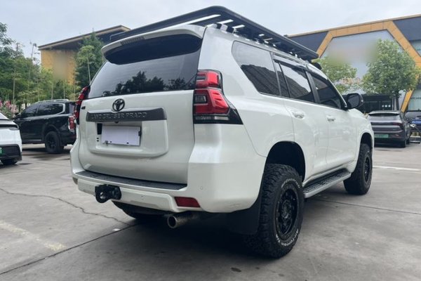 Toyota Prado 2018, за 53336 USD - фото 23