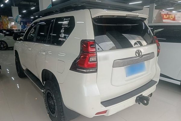 Toyota Prado 2018, за 53336 USD - фото 13