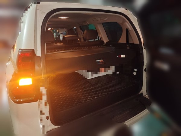 Toyota Land Cruiser Prado 2019, 76800 км, за 58751 USD - фото 20