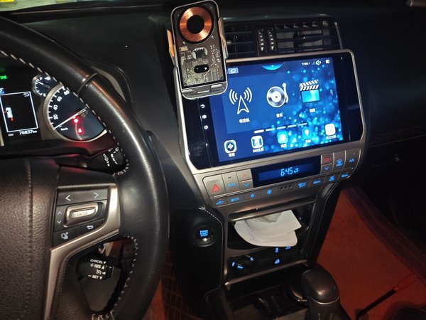 Toyota Land Cruiser Prado 2019, 76800 км, за 58751 USD - фото 14