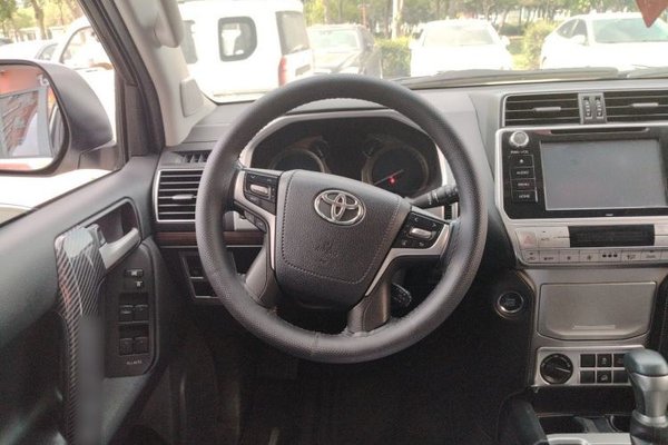 Toyota Prado 2019, 93400 км, за 41401 USD - фото 11