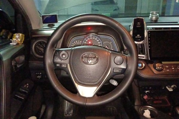 Toyota RAV4 2013, 133400 км, за 9695 USD - фото 9
