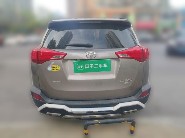 Toyota RAV4 2013, 90100 км, за 8598 USD