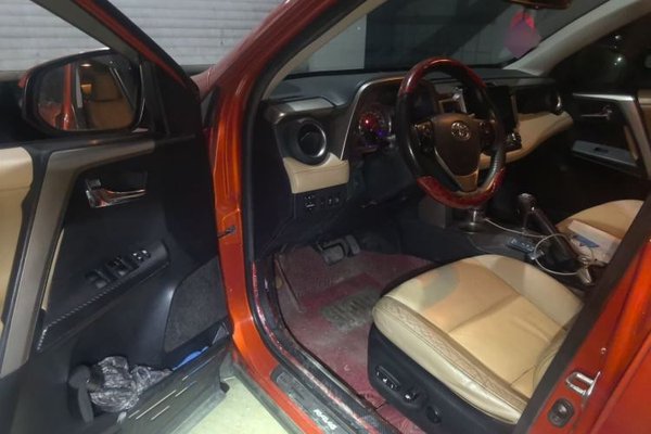 Toyota RAV4 2013, 125100 км, за 8320 USD - фото 23