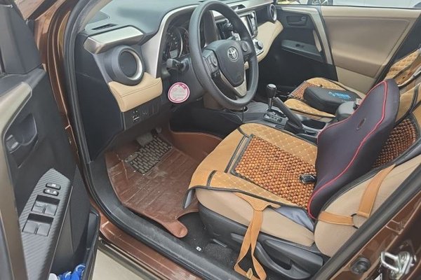 Toyota RAV4 2015, 101700 км, за 7310 USD - фото 16