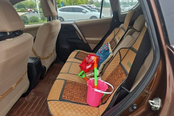 Toyota RAV4 2015, 101700 км, за 7310 USD - фото 17