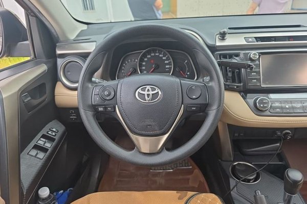 Toyota RAV4 2015, 101700 км, за 7310 USD