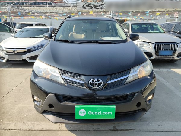Toyota RAV4 2015, 125100 км, за 9718 USD