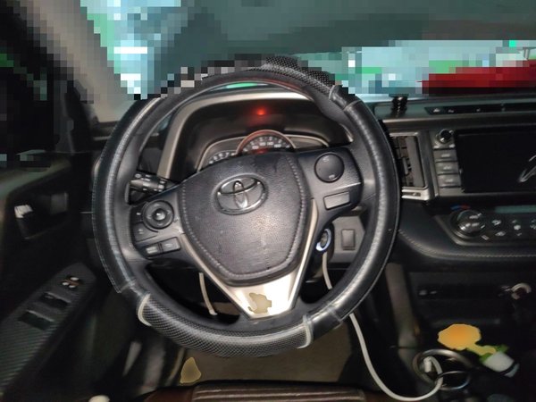 Toyota RAV4 2015, 94600 км, за 8568 USD - фото 9