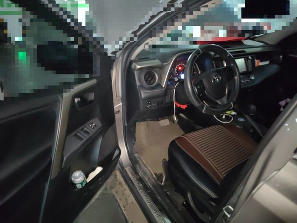 Toyota RAV4 2015, 94600 км, за 8568 USD - фото 17