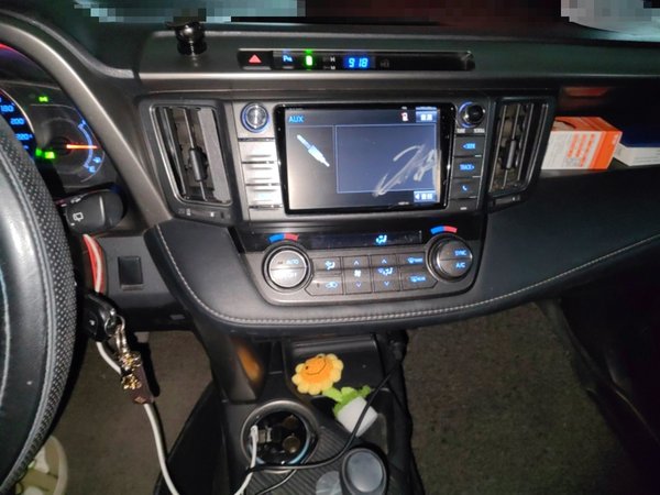 Toyota RAV4 2015, 94600 км, за 8568 USD - фото 10