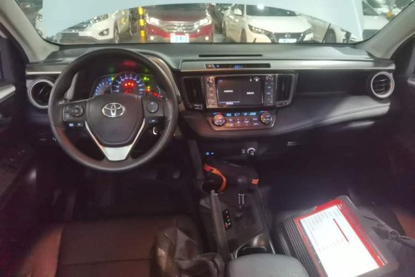 Toyota RAV4 2015, 136900 км, за 10567 USD - фото 13
