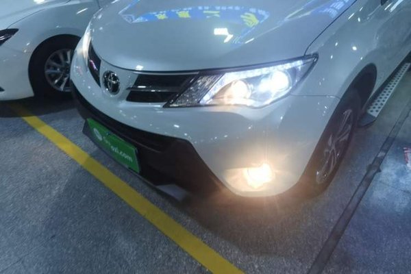 Toyota RAV4 2015, 136900 км, за 10567 USD - фото 9