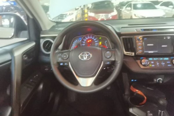 Toyota RAV4 2015, 136900 км, за 10567 USD - фото 14