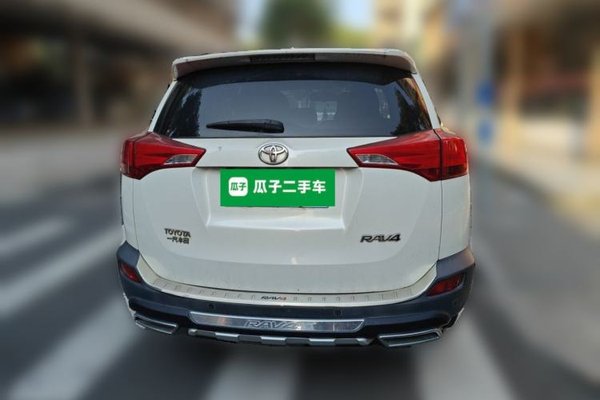 Toyota RAV4 2015, 147600 км, за 6818 USD
