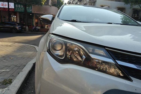 Toyota RAV4 2015, 147600 км, за 6818 USD - фото 7
