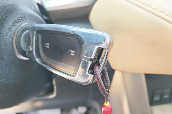 Toyota RAV4 2015, 159400 км, за 6838 USD - фото 9