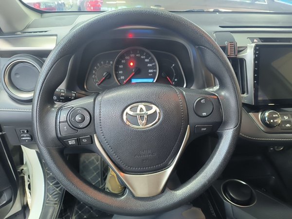 Toyota RAV4 2015, 165000 км, за 8997 USD - фото 14