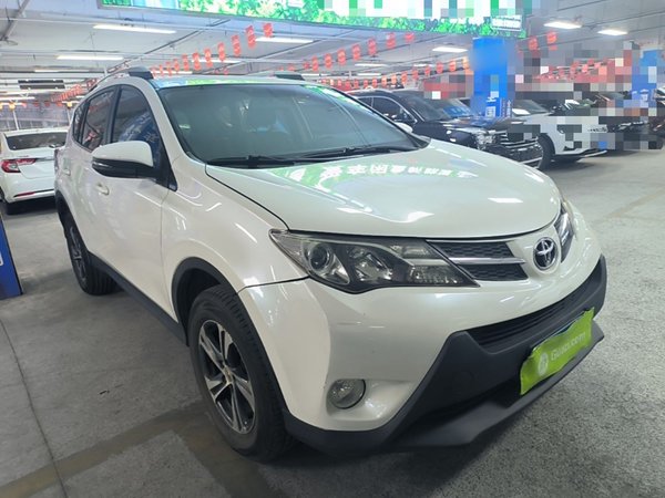 Toyota RAV4 2015, 165000 км, за 8997 USD