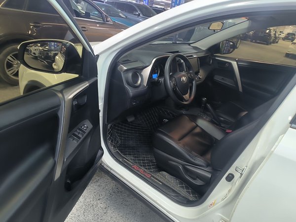 Toyota RAV4 2015, 165000 км, за 8997 USD - фото 19