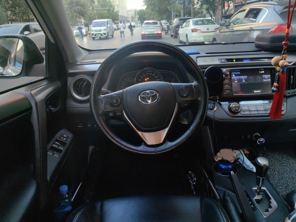 Toyota RAV4 2015, 91800 км, за 11042 USD - фото 9