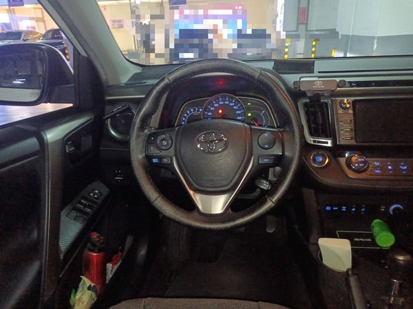Toyota RAV4 2015, 97900 км, за 9802 USD - фото 7