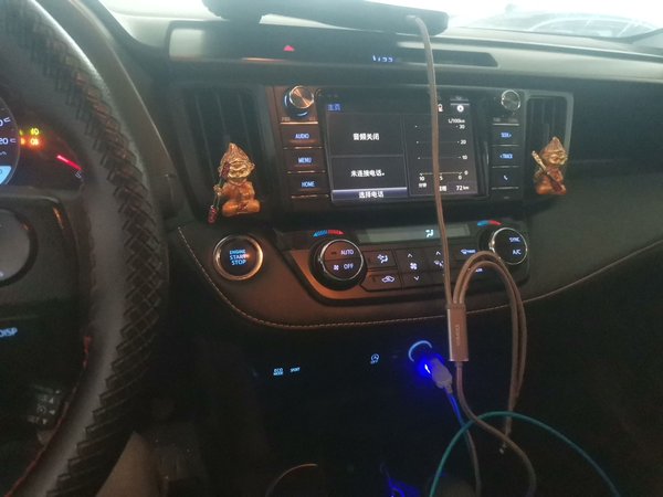 Toyota RAV4 2016, 98100 км, за 10687 USD - фото 12