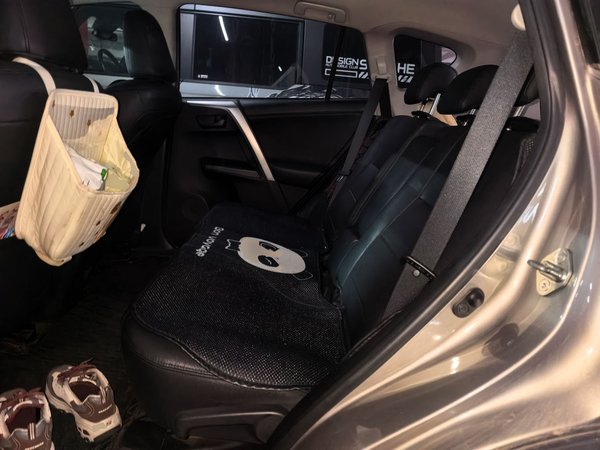 Toyota RAV4 2016, 90100 км, за 10790 USD - фото 14