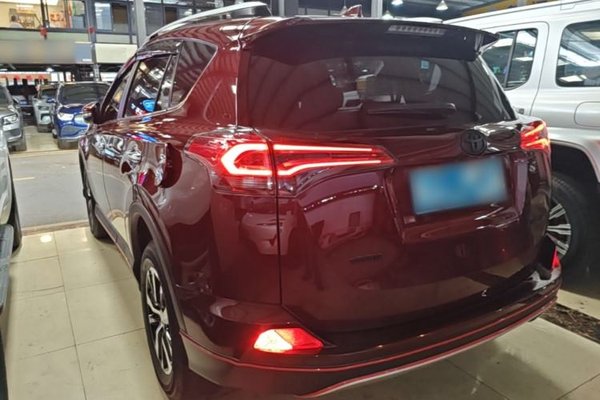 Toyota RAV4 2016, 90500 км, за 11718 USD - фото 6