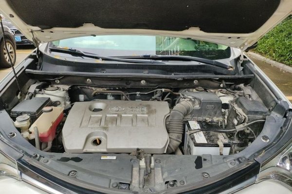 Toyota RAV4 2016, 129100 км, за 10519 USD - фото 21