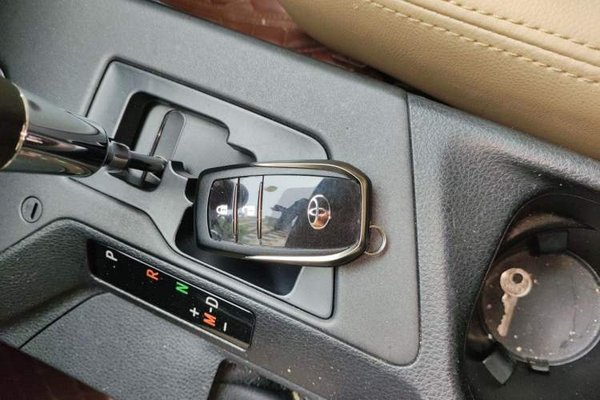 Toyota RAV4 2016, 129100 км, за 10519 USD - фото 17