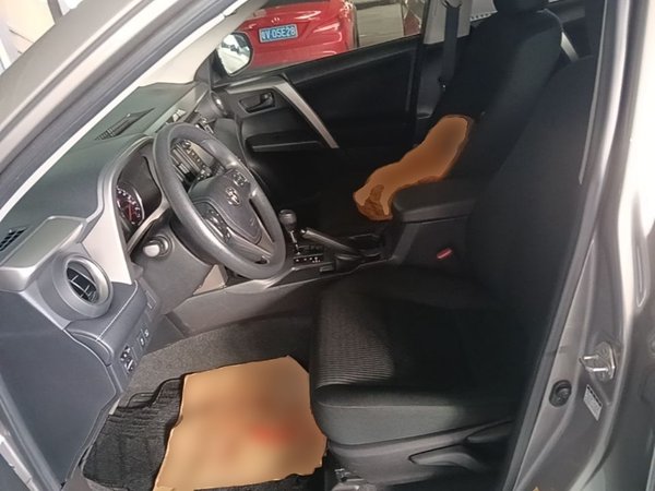 Toyota RAV4 2019, 58000 км, за 13762 USD - фото 18