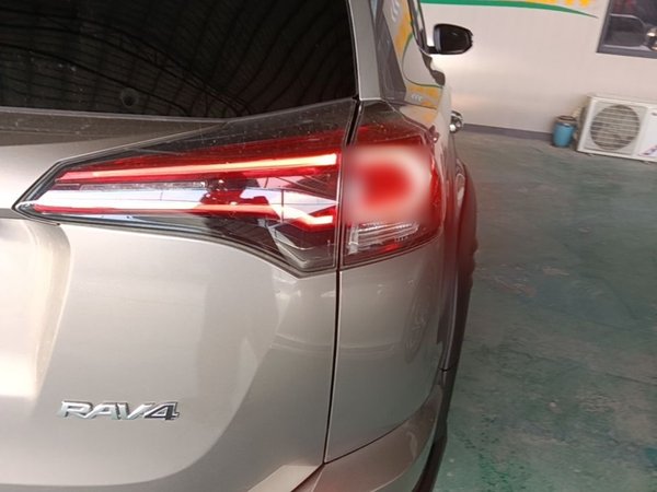 Toyota RAV4 2019, 58000 км, за 13762 USD - фото 8