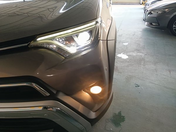 Toyota RAV4 2019, 58000 км, за 13762 USD - фото 10