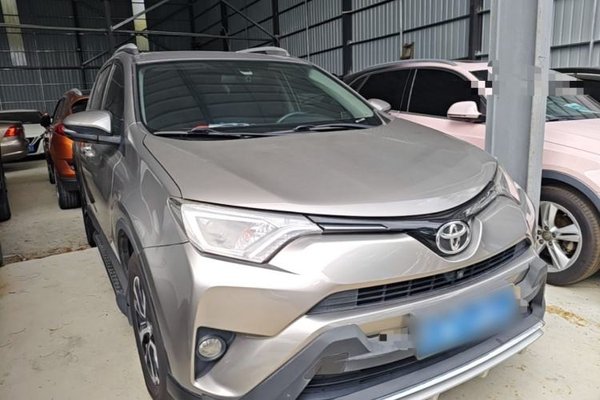Toyota RAV4 2019, 122899 км, за 13561 USD