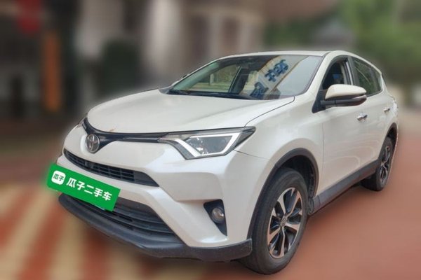 Toyota RAV4 · 2019 год