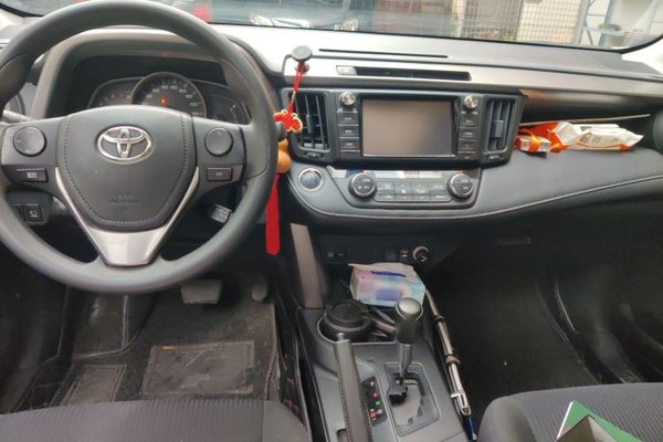 Toyota RAV4 2019, 106100 км, за 12724 USD - фото 18