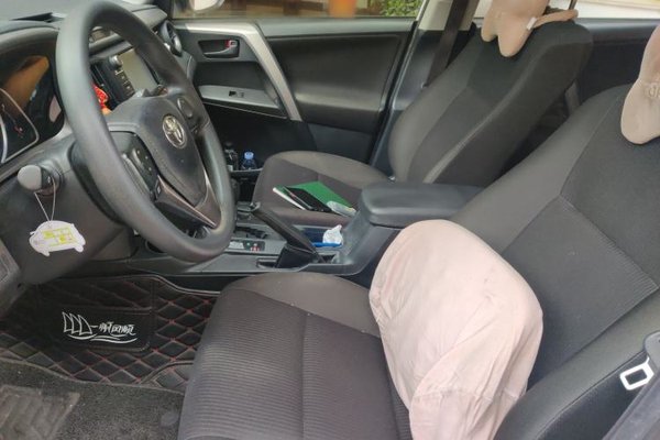 Toyota RAV4 2019, 106100 км, за 12724 USD - фото 14