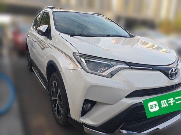 Toyota RAV4 2019, 107899 км, за 9818 USD