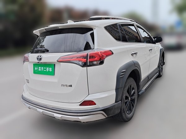 Toyota RAV4 2019, 79800 км, за 13162 USD