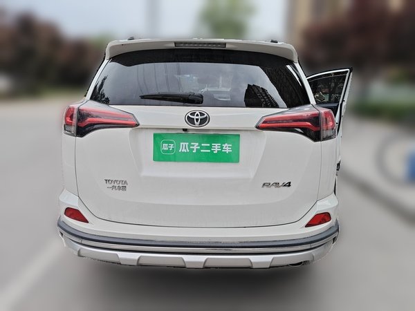 Toyota RAV4 2019, 79800 км, за 13162 USD