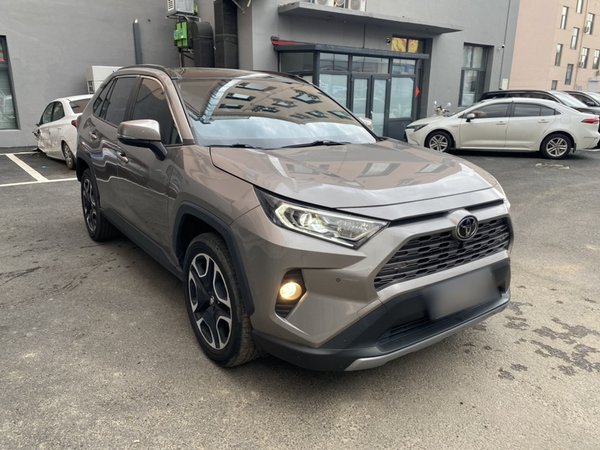 Toyota RAV4 2020 2.0L CVT Four-Wheel Drive Prestige Edition, 2020 года