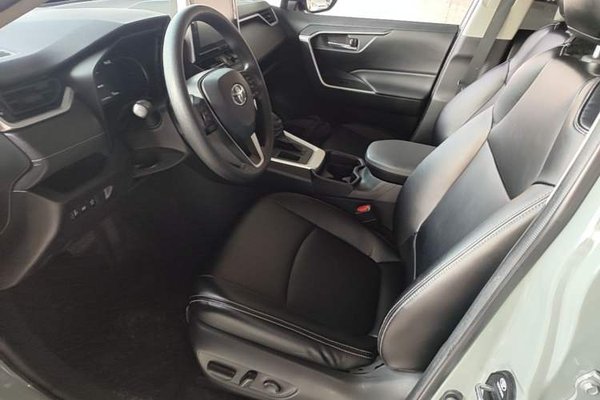 Toyota RAV4 2020, 43400 км, за 13501 USD - фото 17
