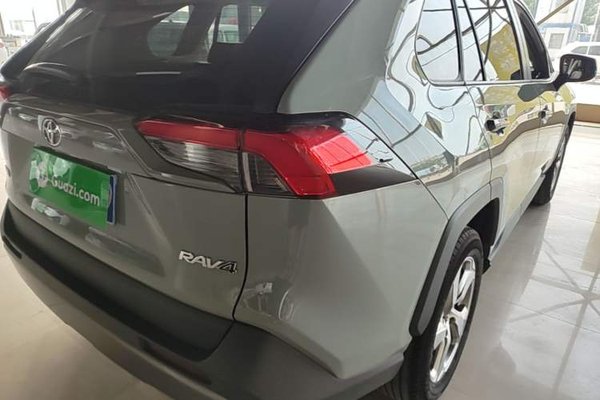 Toyota RAV4 2020, 43400 км, за 13501 USD - фото 9