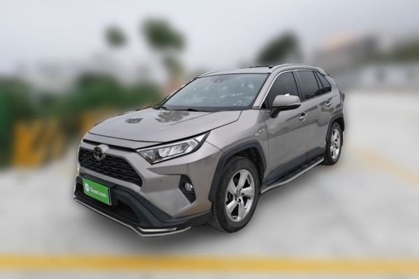 Toyota RAV4 · 2020 год