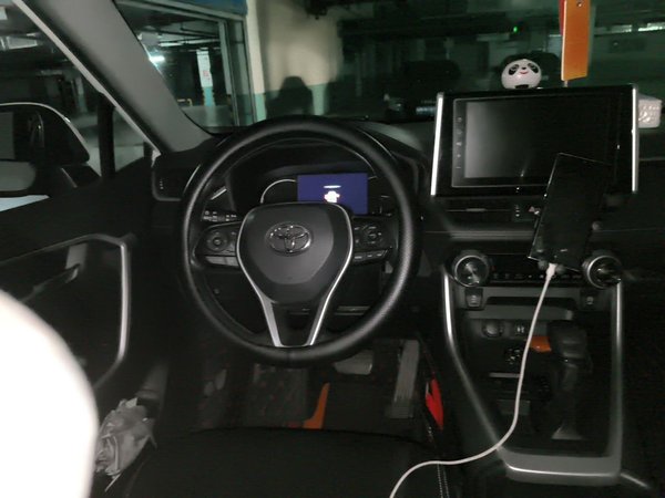 Toyota RAV4 2020, 40599 км, за 13852 USD - фото 11
