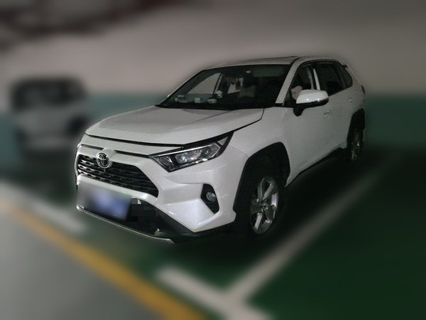 Toyota RAV4 · 2020 год