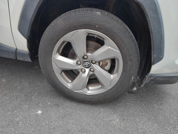 Toyota RAV4 2020, 52100 км, за 13719 USD - фото 8