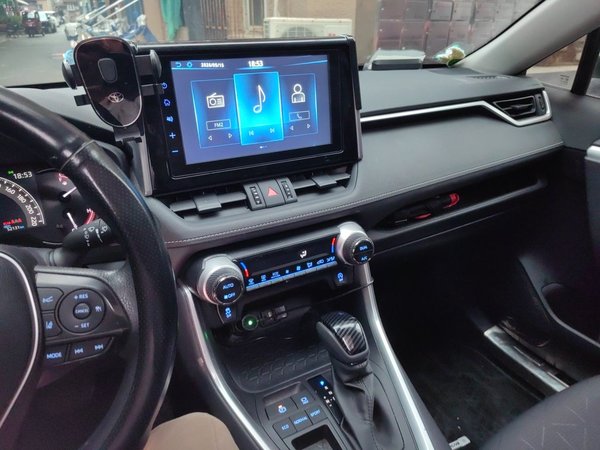 Toyota RAV4 2020, 52100 км, за 13719 USD - фото 14
